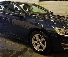 Volvo V60 - Image 3/10