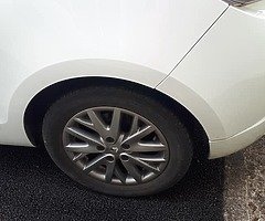 Renault Megane Coupe - Image 8/10