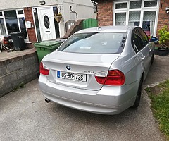 BMW 320 i - Image 2/10