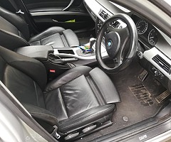 BMW 320 i - Image 5/10