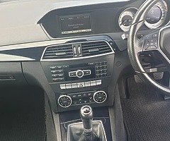 2014 Mercedes-Benz C-Class - Image 6/8