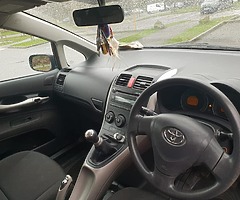 Toyota Auris (2 YEAR NCT) - Image 5/9