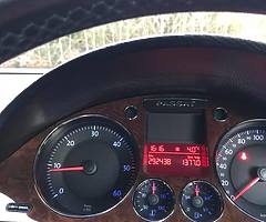 Volkwagen passat r line 2.0tdi car drives like new brand new flywheel kit fitted few weeks ago - Image 10/10