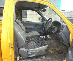 FOR SALE: Toyota Hilux Pick up - Image 3/5