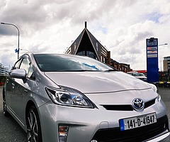 Toyota Prius G package 2014 - Image 2/8