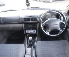 Subaru Impreza 1.6 - Image 8/10