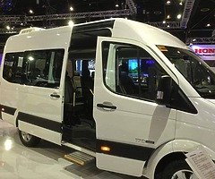 HYUNDAI H350 WITH FREE REINA