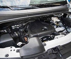 HYUNDAI H350 WITH FREE REINA - Image 6/8