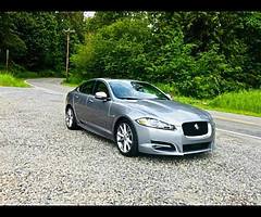 jaguar xf 2012