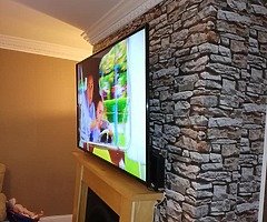 65 inch LG 4k smart tv 2 months old