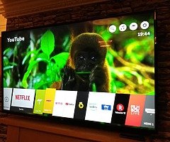 65 inch LG 4k smart tv 2 months old - Image 15/17